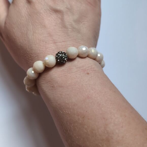 437‎ Light Pink Faceted and Pave Beaded Stretch Bracelet - Picture 1 of 4